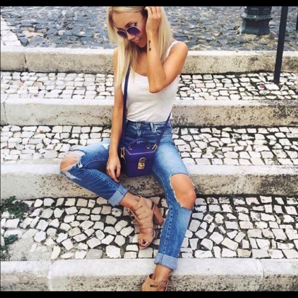 ZARA DISTRESSED BOYFRIEND JEANS - Picture 7 of 7